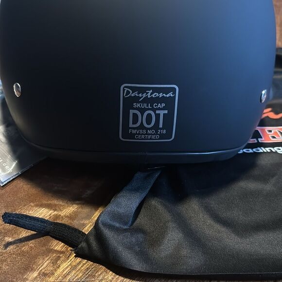 Daytona MotorcycleโHalf Skull Cap-Lightweight & Stylish DOT Approved Adults - Picture 6 of 8